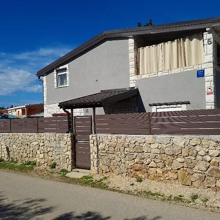 Vi & La Electric Scooters Included * Vir