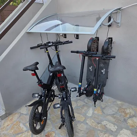 Vi & La Electric Scooters Included *